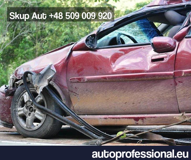 Jak wycenić szkodę w samochodzie?